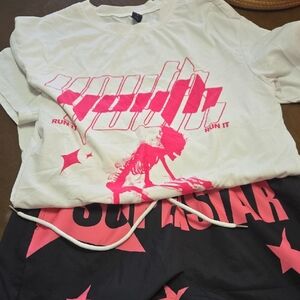 ROMWE Black and Pink Short with Pink And White Top